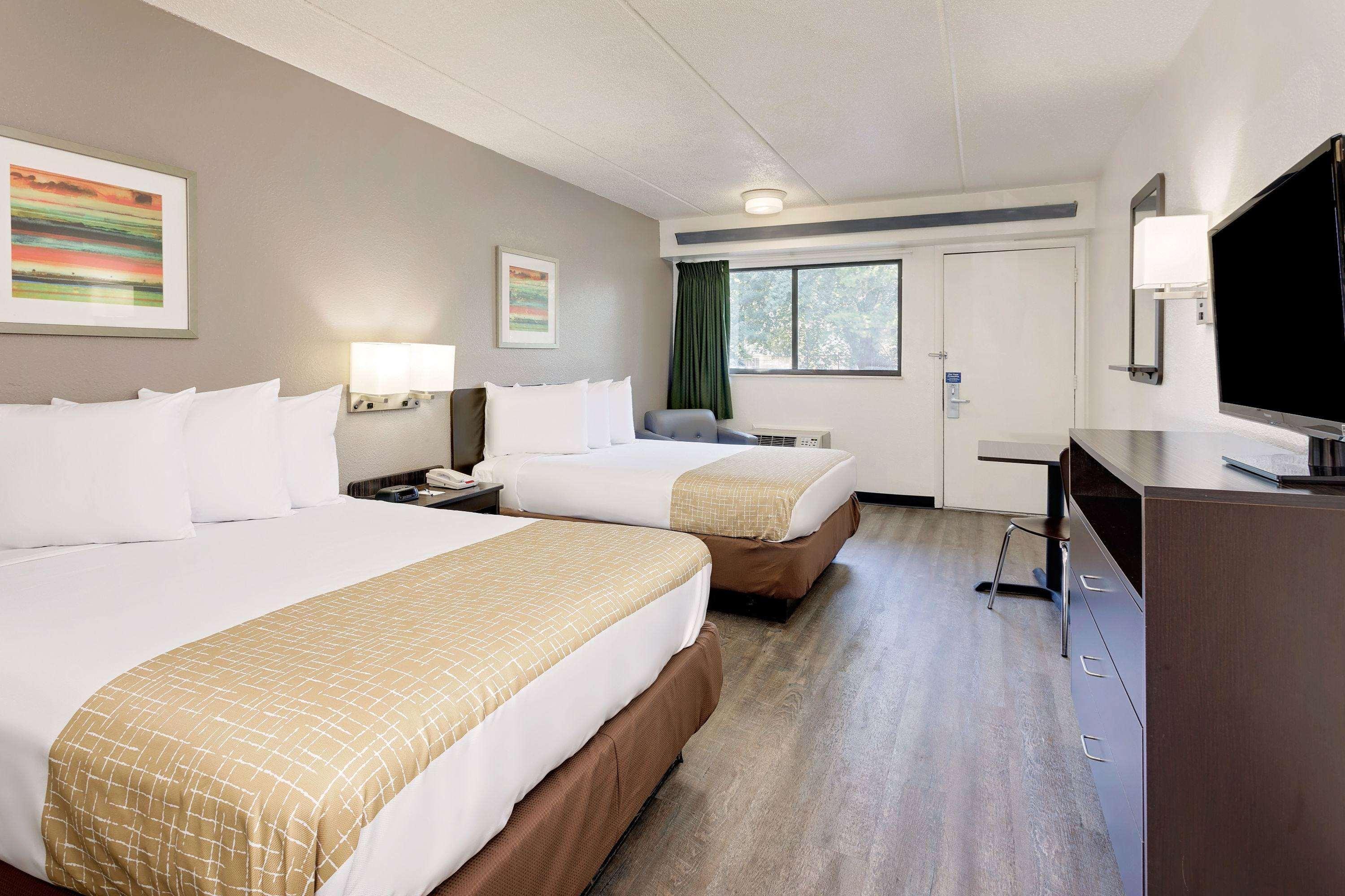 Travelodge By Wyndham College Park Exteriör bild